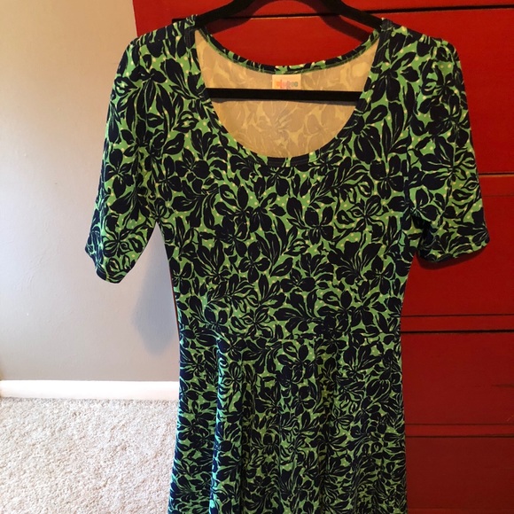LuLaRoe Dresses & Skirts - LuLaRoe Nicole dress, size Large